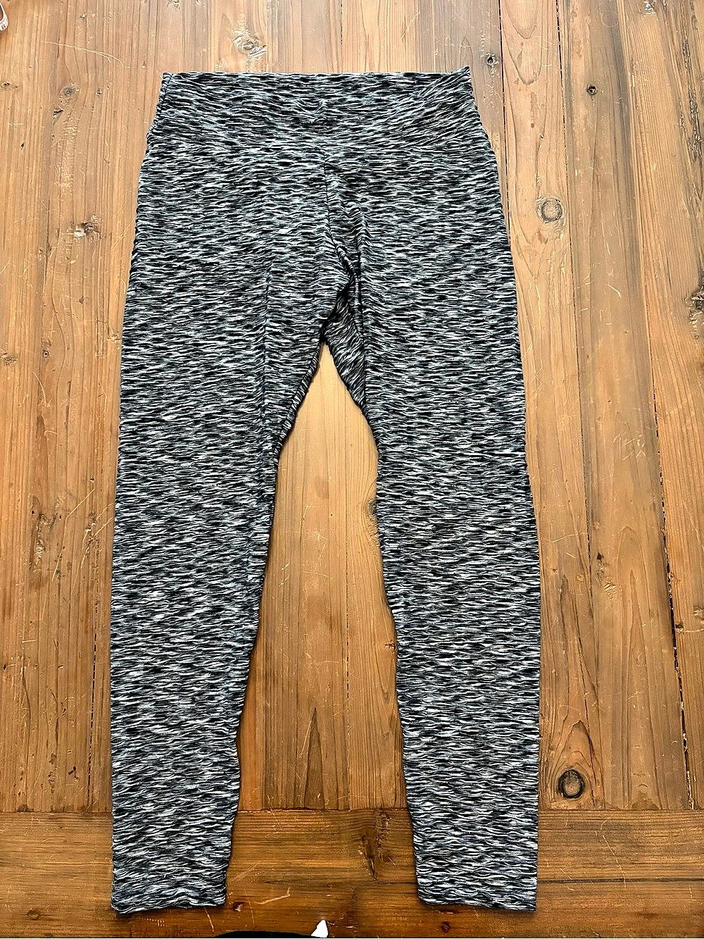 High Waisted Gray & White Space Dye Activewear Leggings